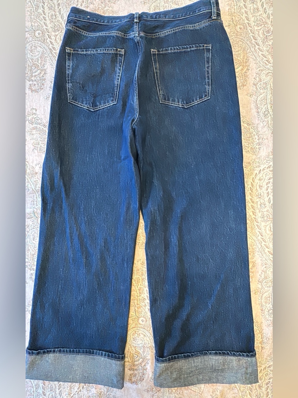 Wide-Leg High-Rise Women's Jeans in Dark Blue - Picture 9 of 11